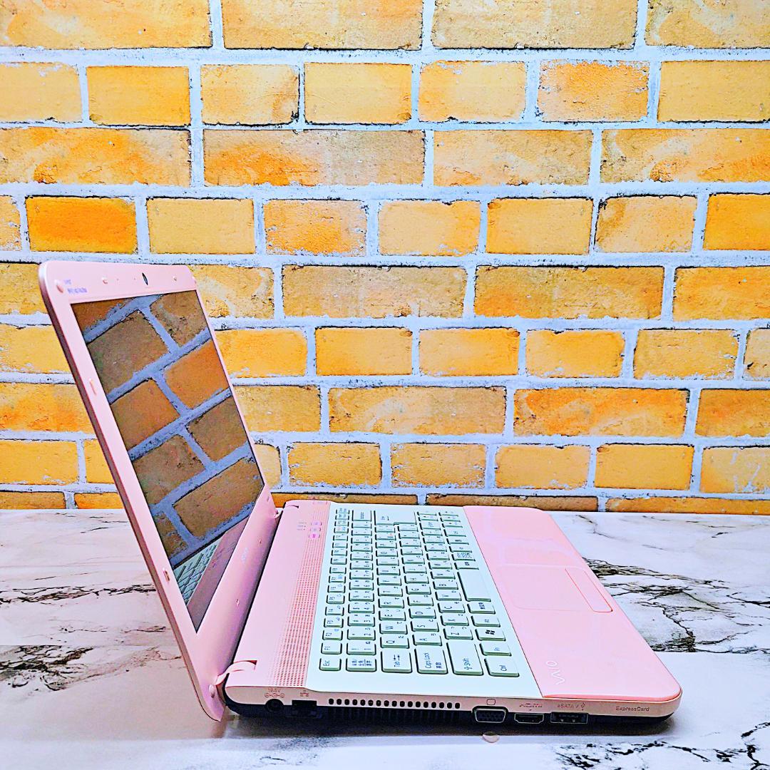 レアなミルキーピンク❤️爆速SSD✨面倒な初期設定済み☘️カメラ付