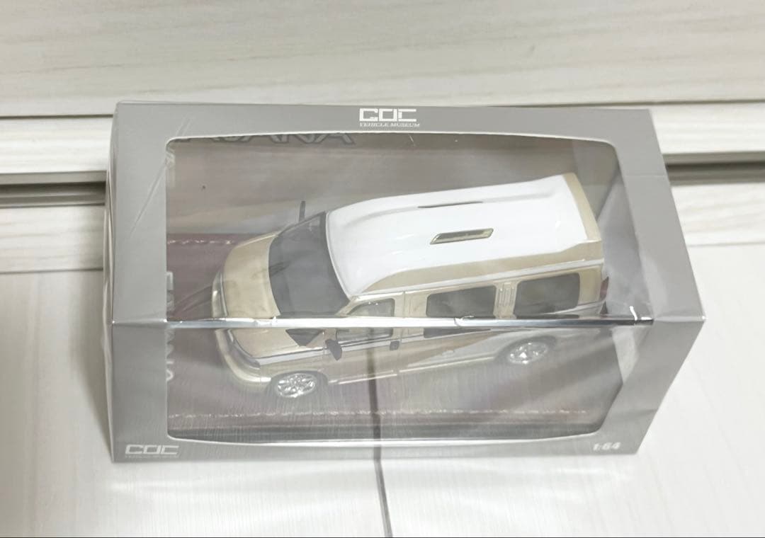 《新品箱付》1:64 SAVANA ミニカー