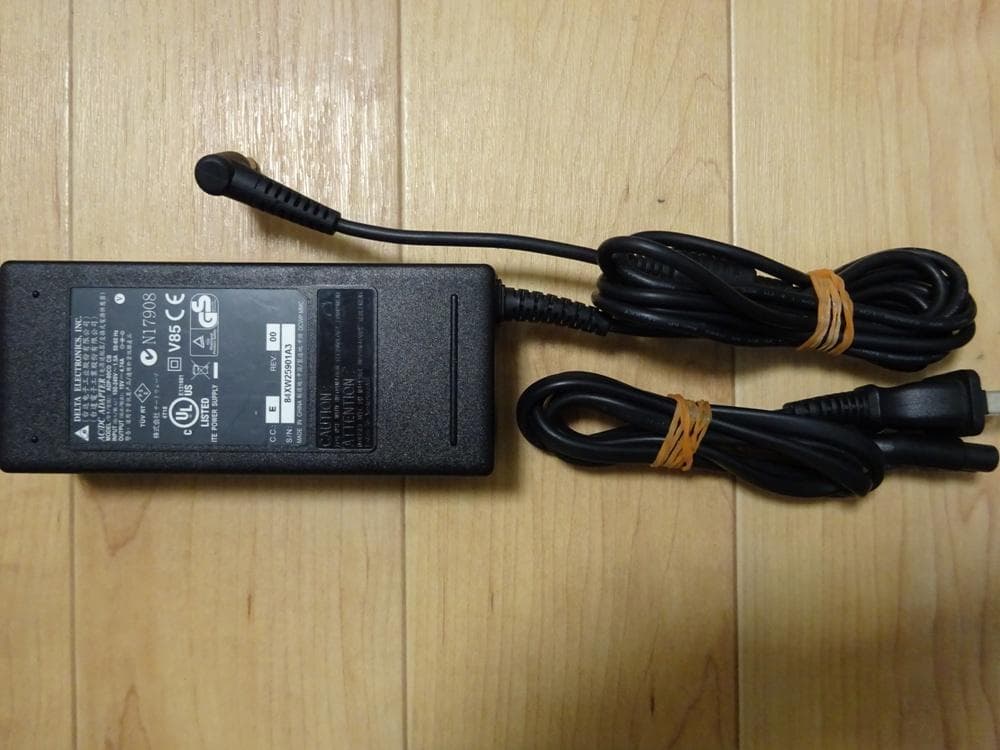 ASUS ノートパソコン ASUS X75VD/中古特価良品 - メルカリ