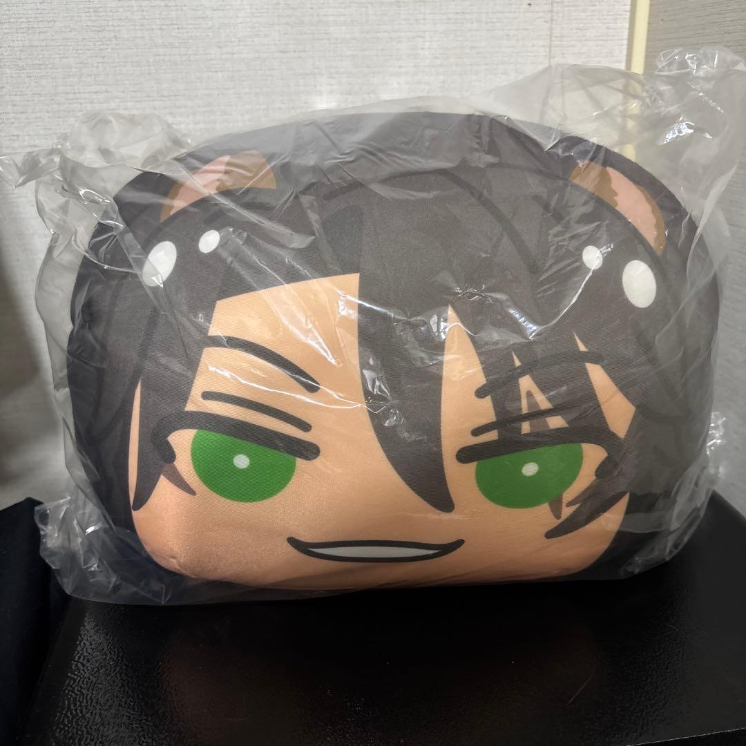 ツイステ おまんじゅうクッション サバナクロー レオナ ラギー