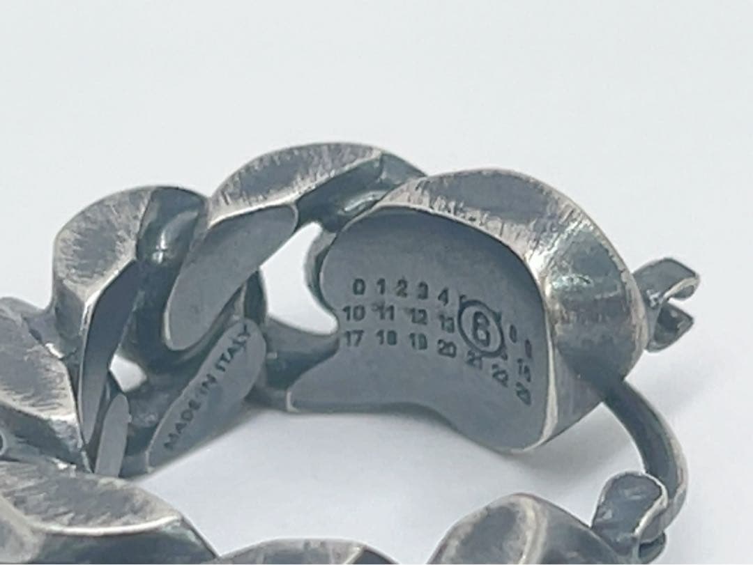 9AA33 新品未使用【MM6 Maison Margiela 】フープピアス - メルカリ