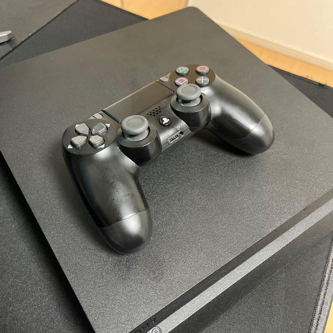 プレイステーション4 ほぼ新品です！！