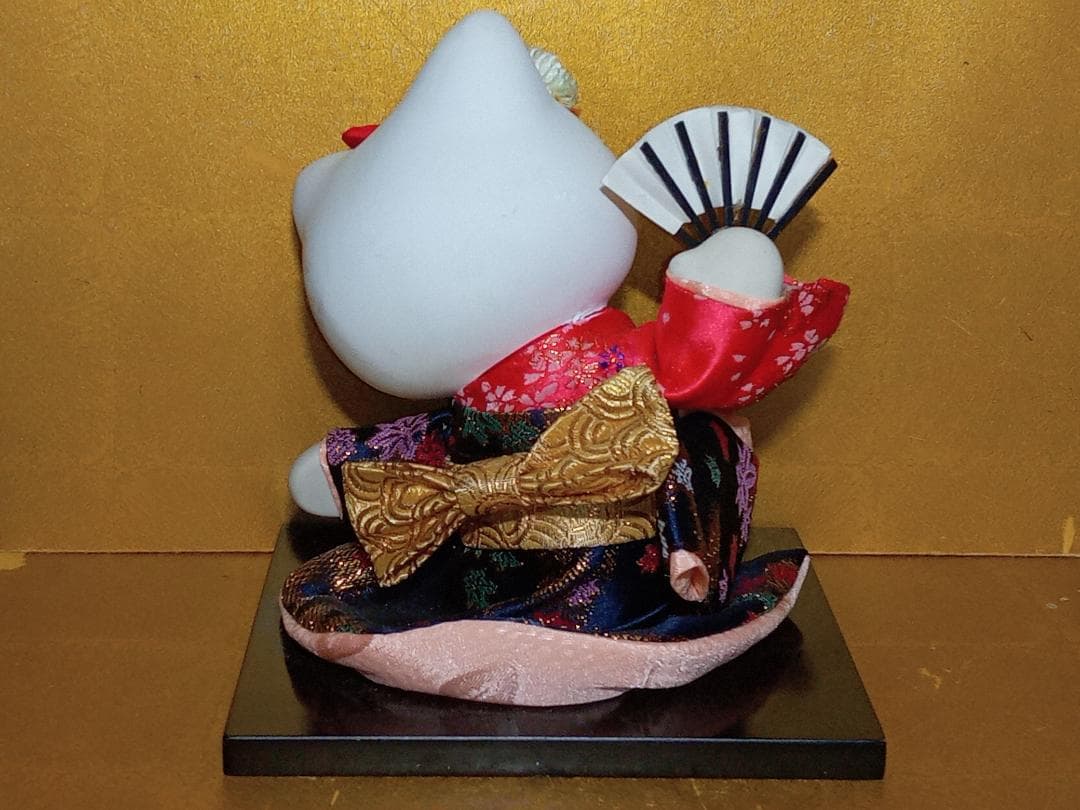 ハローキティ 着物 日本人形 陶器製 置物 葉朗彩々 ちりめん サンリオ
