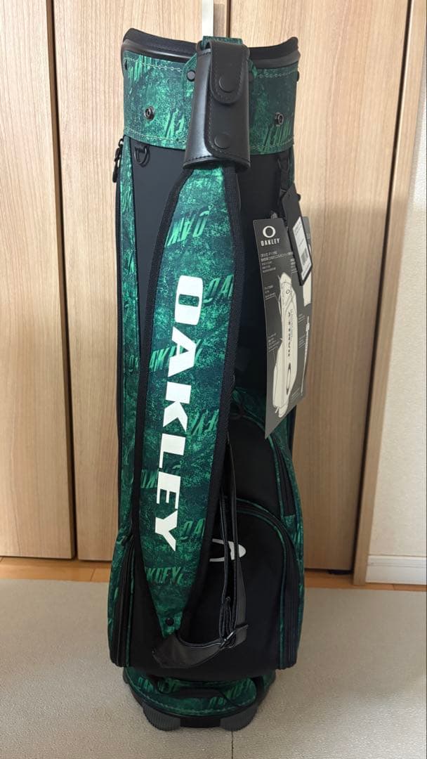 OAKLEY BG GOLF BAG 13.0 73E LASER GREEN - メルカリ