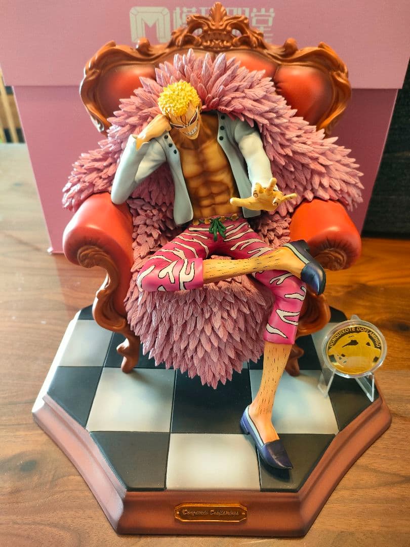 ワンピース ドフラミンゴ 海外フィギュア - メルカリ