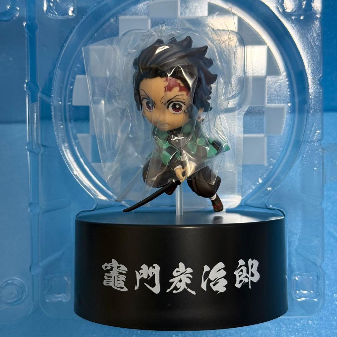 鬼滅の刃 プチっと灯りマス 竈門炭治郎 煉獄杏寿郎 2種セット - メルカリ