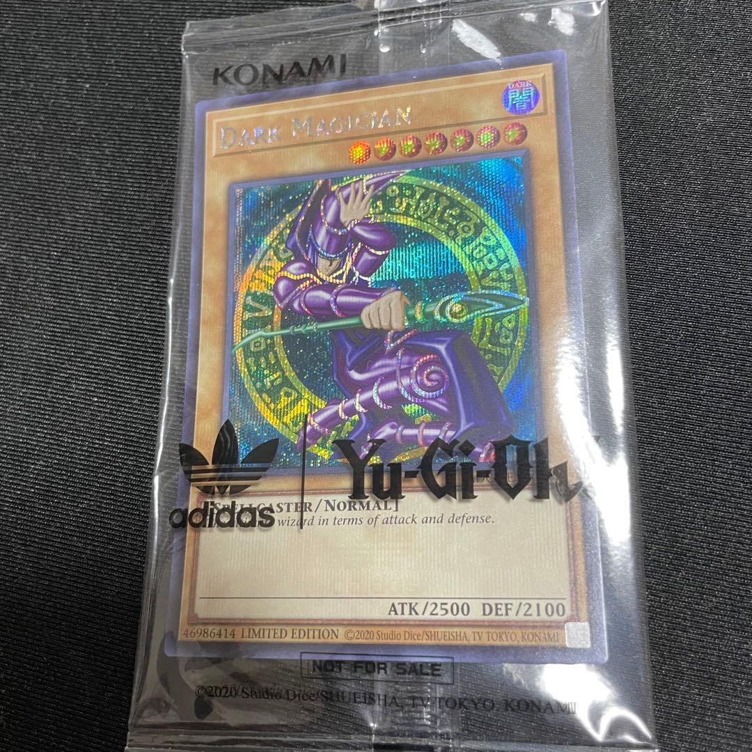 初期キズなし 遊戯王 adidas ブラックマジシャン - メルカリ