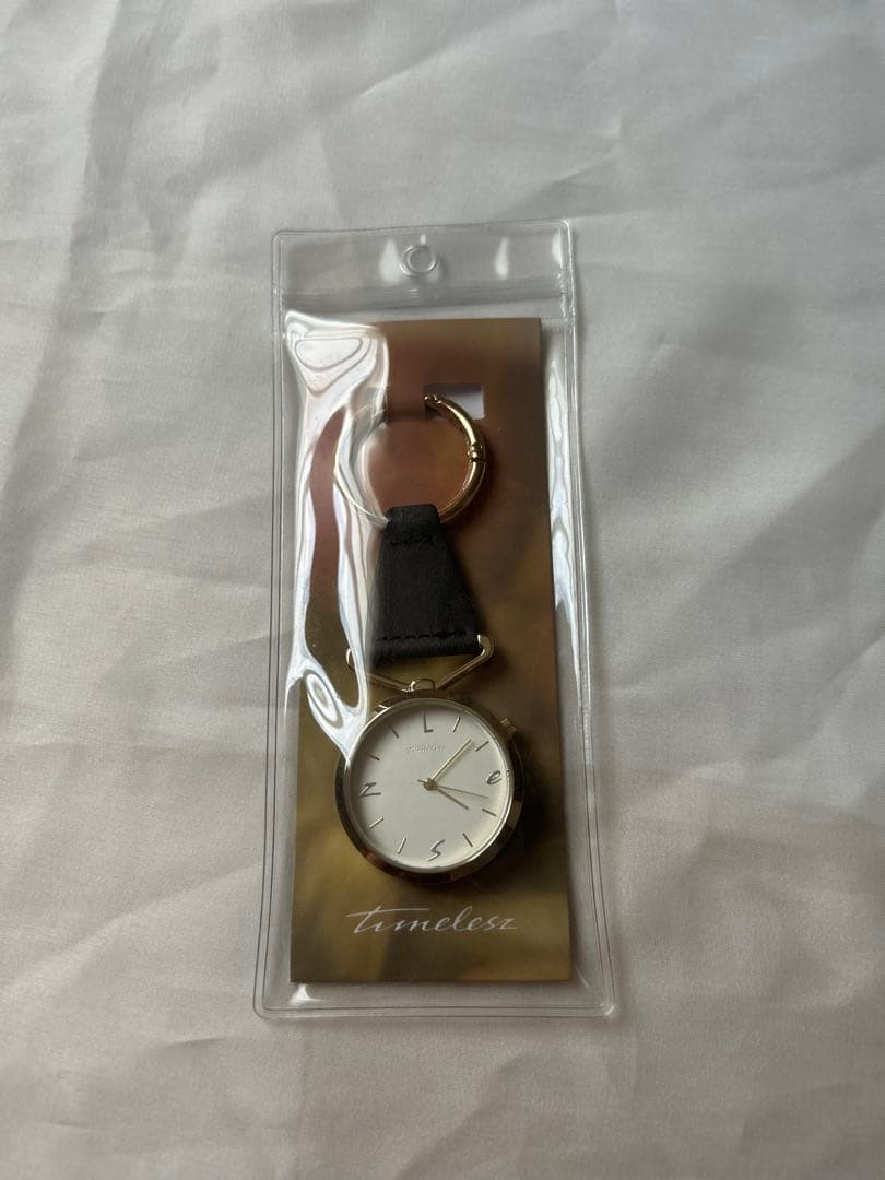 プレゼントキャンペーン「timeleszオリジナルウォッチ」 - メルカリ