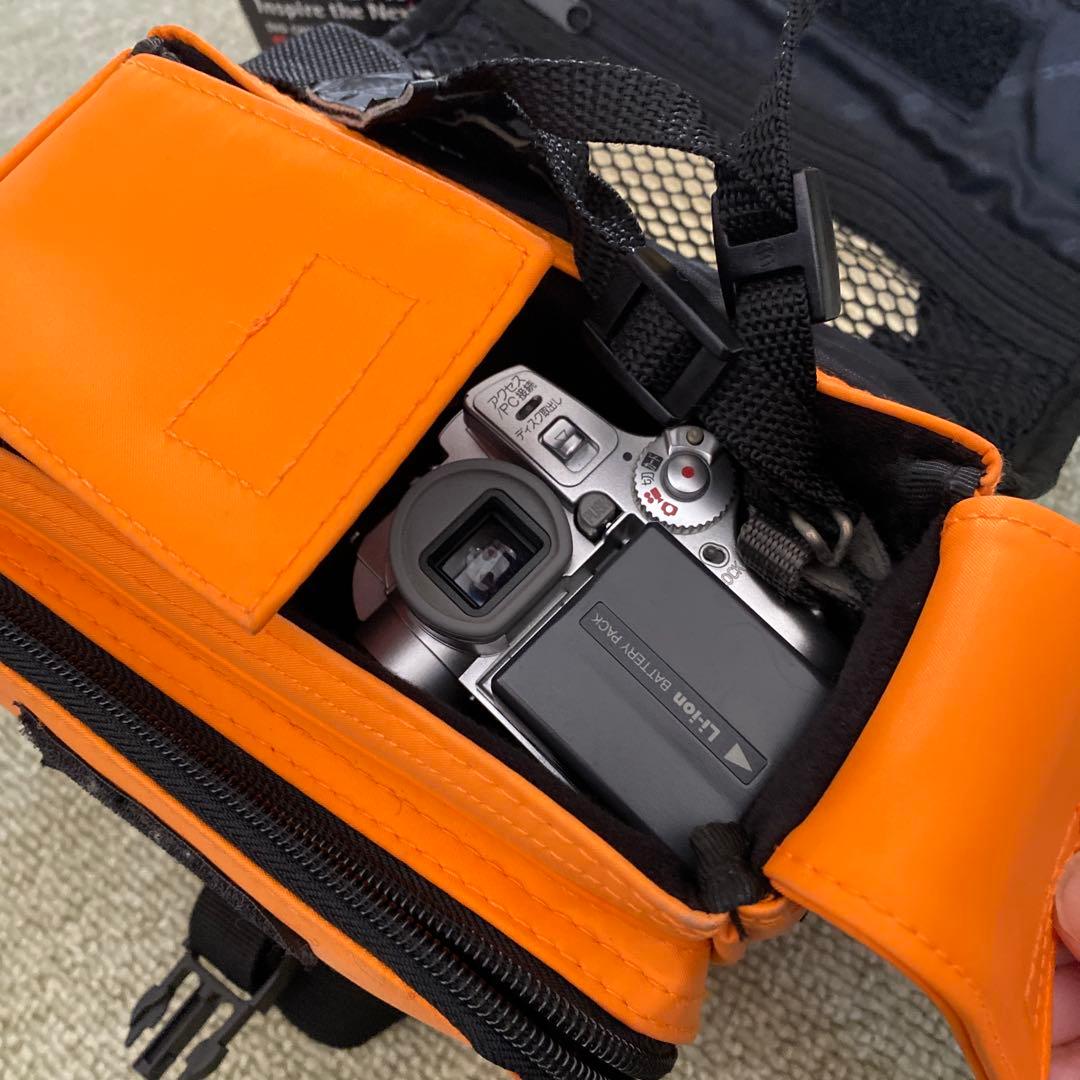 【大値下げ】日立DVD CAM 2メガピクセル　バッテリー　記録媒体　バック&箱