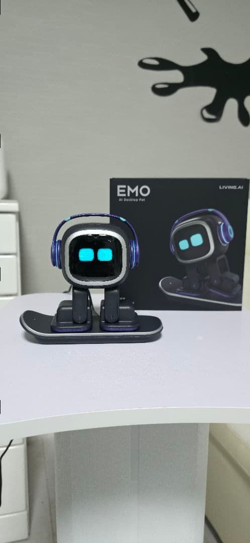 【極美品】EMO AI ロボット (Standard Skateboard) 極美品】EMO AI ロボット (Standard Skateboard) - メルカリ