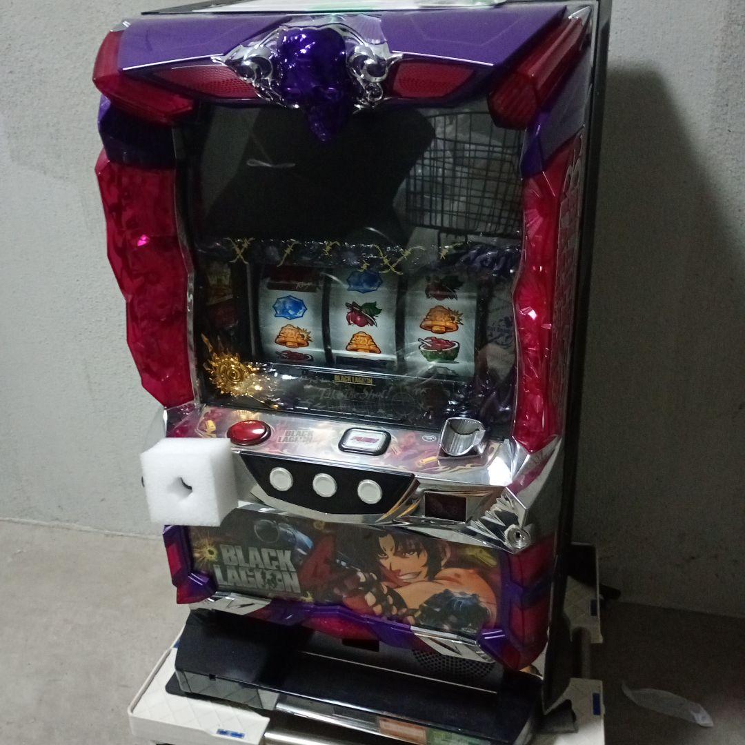 Sブラックラグーン4】パチスロ実機 コイン不要機付【♪送料無料