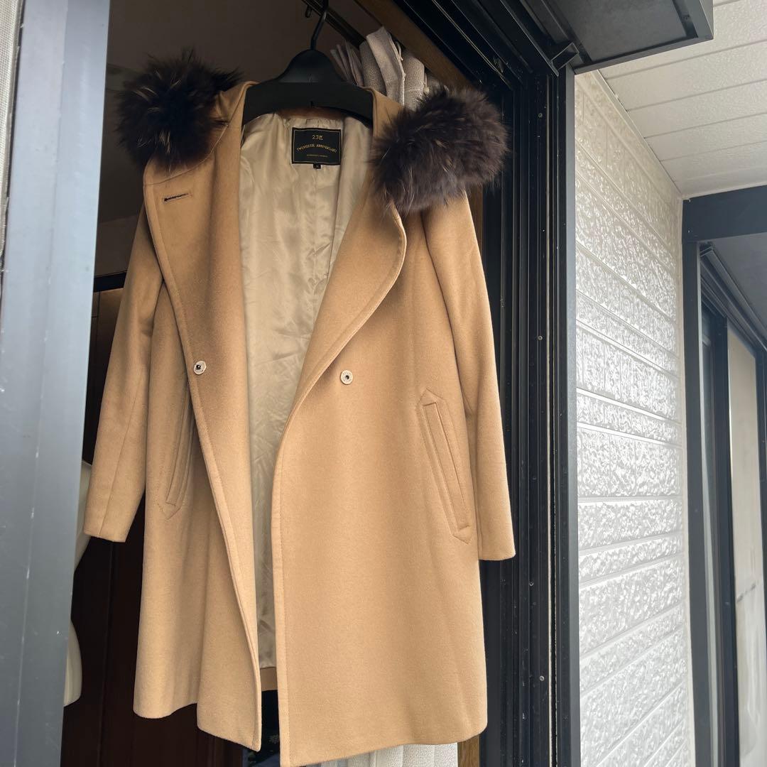 美品】23区20周年記念ベージュフード付きコート (ロロピアーナ) - メルカリ