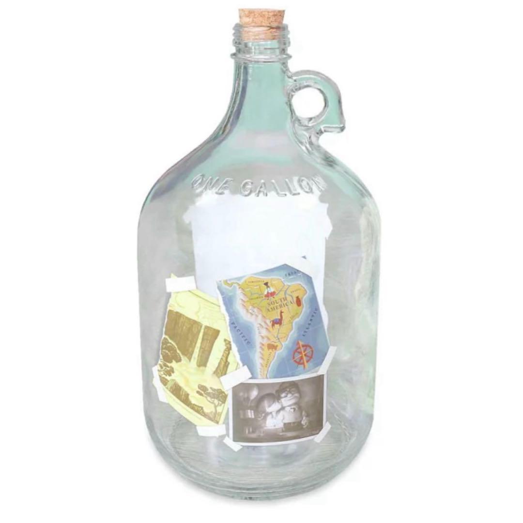 カールじいさんの空飛ぶ家 貯金箱 - メルカリ