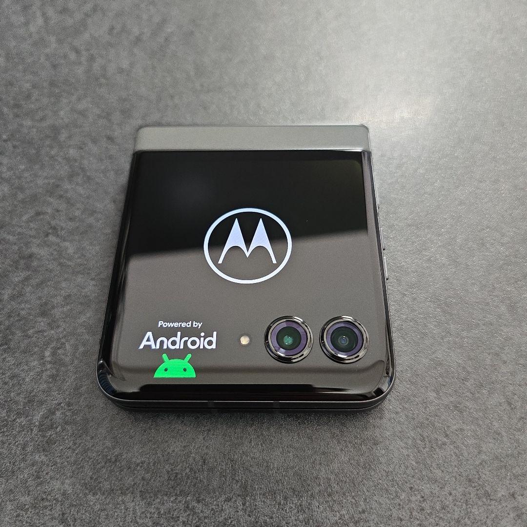 使用時間・短期] motorola razr 50s コアラグレイ オマケ多数 - メルカリ