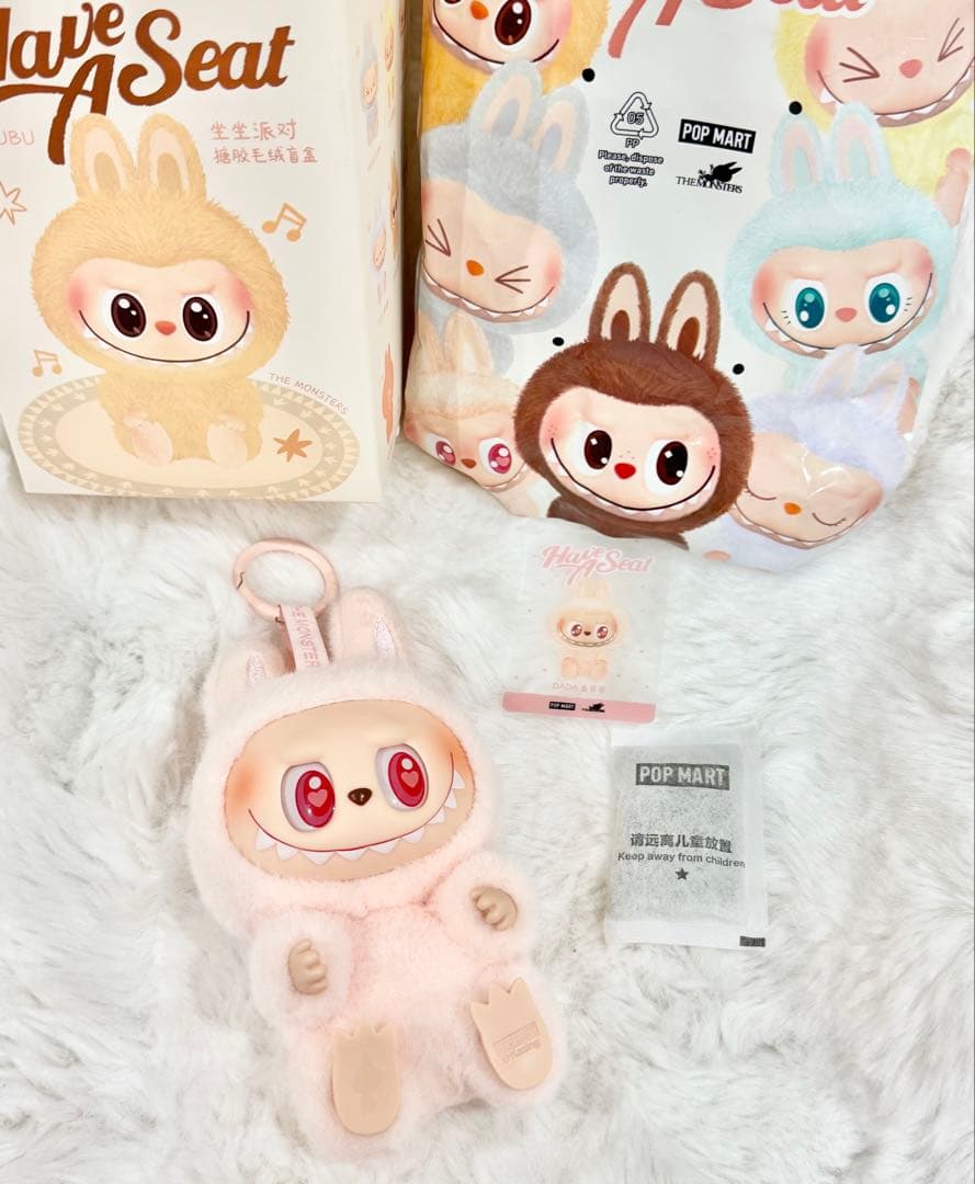①THE MONSTERS Have a Seat Labubu ラブブDADA - メルカリ