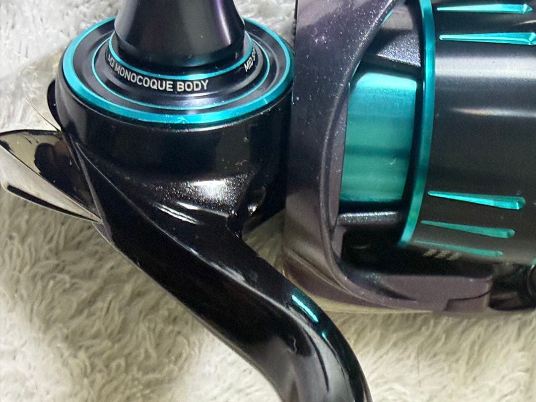 Daiwa 23エメラルダスRX FC LT 2500S OH済みフルベアリング - メルカリ