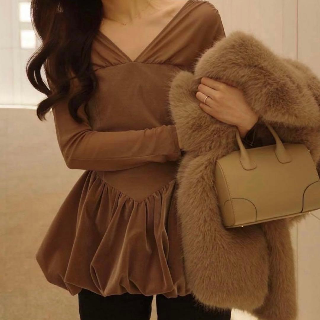 poláura ベロアビスチェバルーントップス 限定色モカ - メルカリ