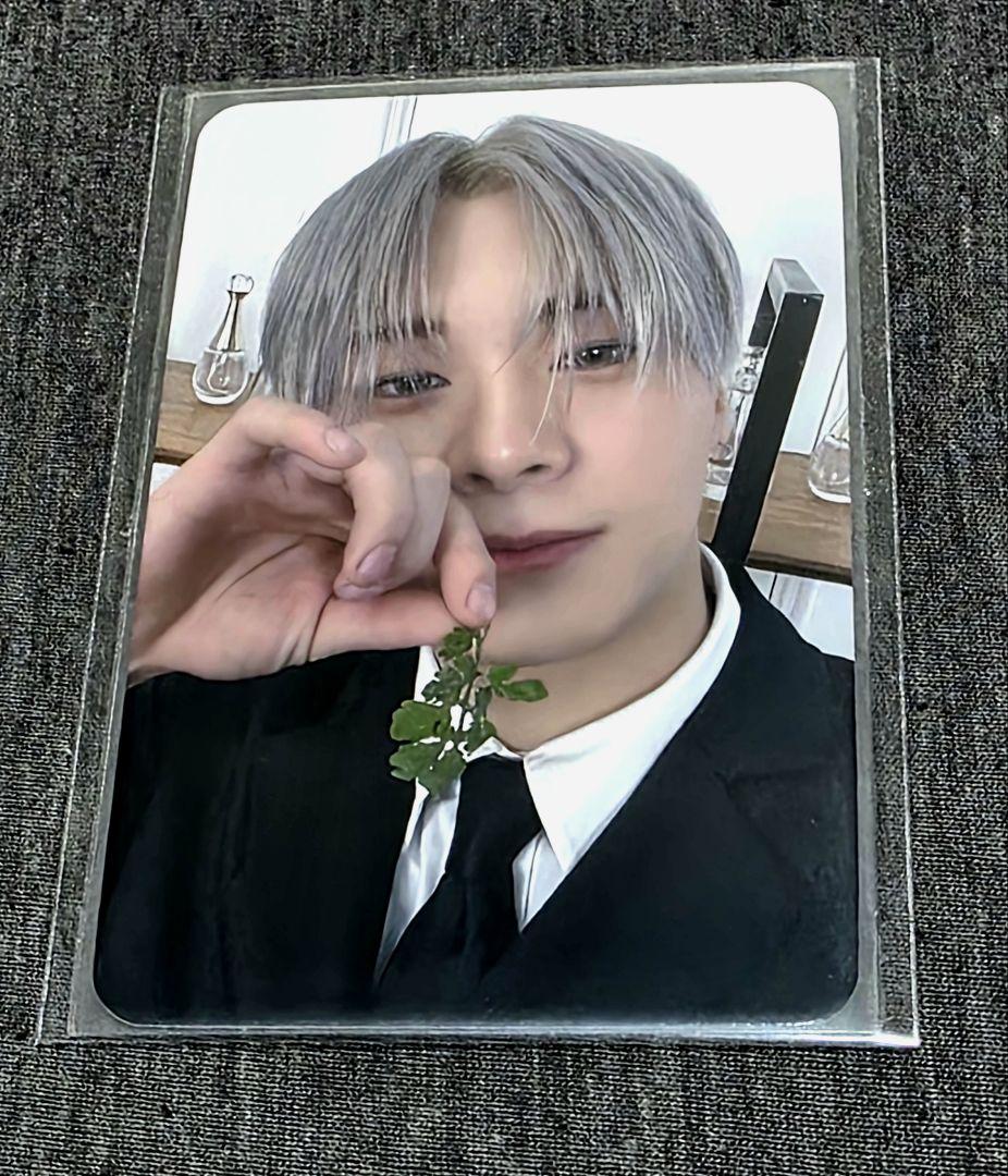 ASTRO INCENSE ムンビン 特典トレカ - メルカリ