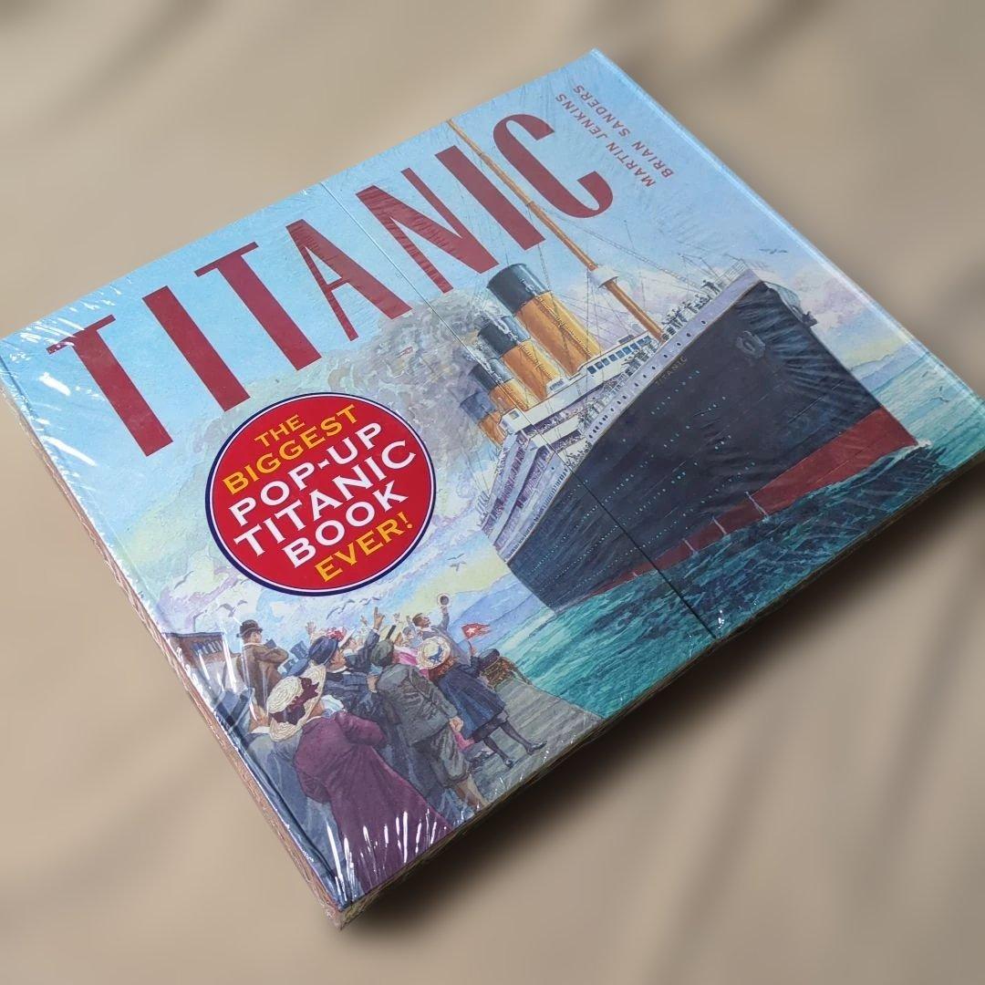 タイタニック TITANIC POP-UP BOOK MartinJenkins - メルカリ