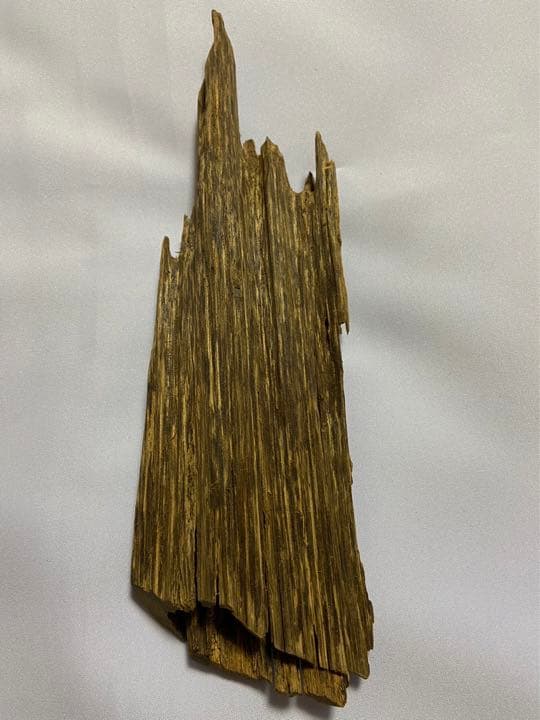 天然シャム沈香木　51.5g