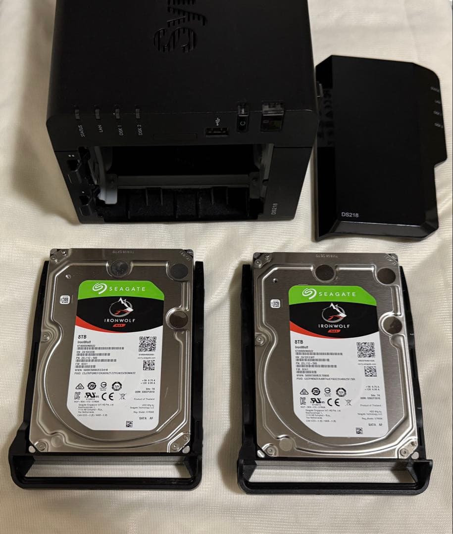 Synology DS218 NAS IronWolf 8TB×2 16TB - メルカリ