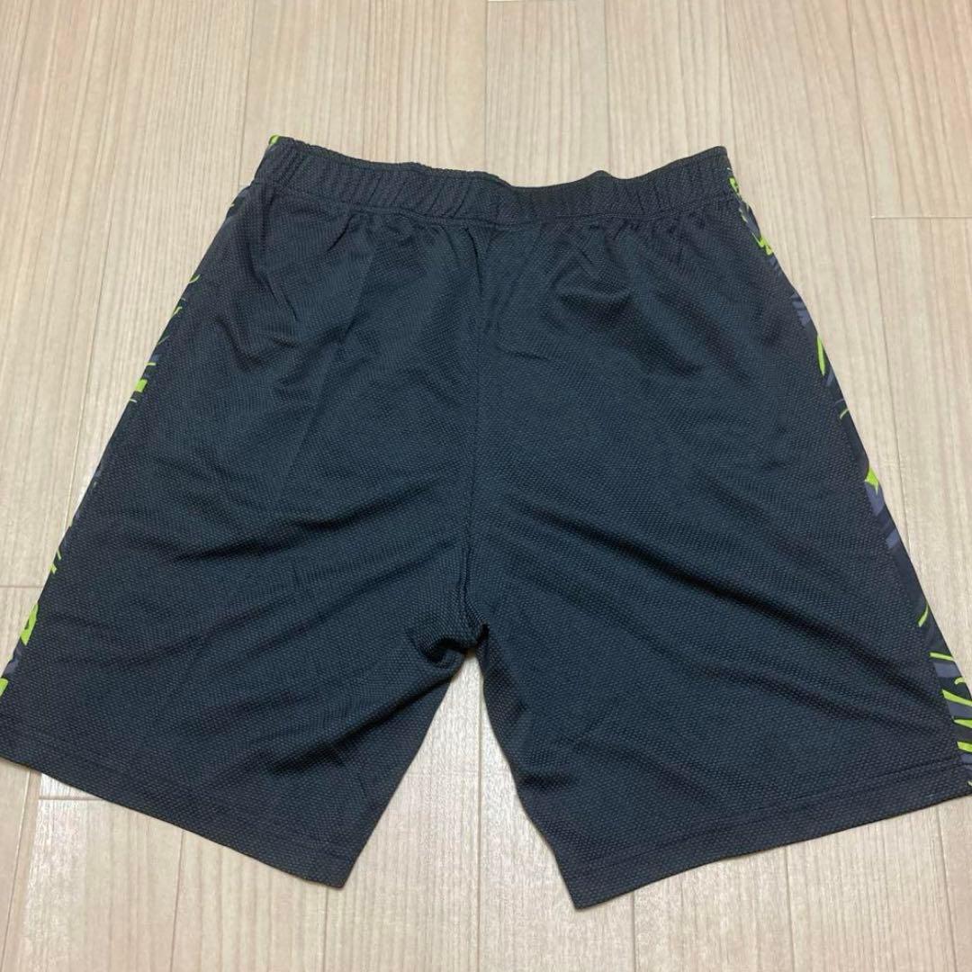 《新品未使用》アンダーアーマー Tシャツ ハーフパンツ 上下 セットアップ