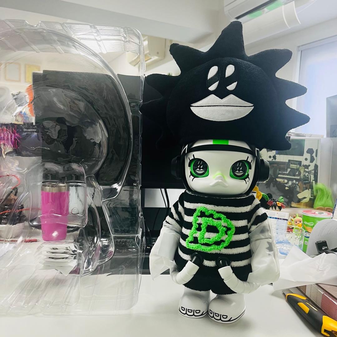 あ*り様 【限定】MOLLY MEGA SPACE MOLLY 400% DUR - メルカリ