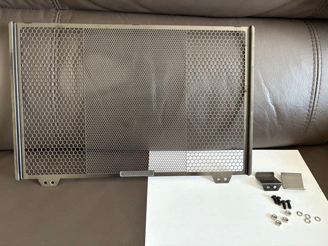 エッチングファクトリー ラジエーターガード：ブラック RGY-MT09-01 エッチングファクトリー ラジエーターガード：ブラック RGY-MT09-01