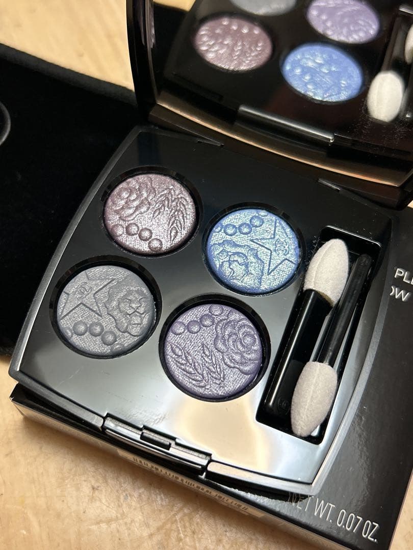 Chanel アイシャドウパレット レ キャトルオンブル397 ニュイ