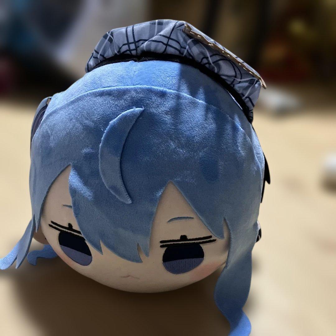 ホロライブ 星街すいせい 寝そべりぬいぐるみ - メルカリ