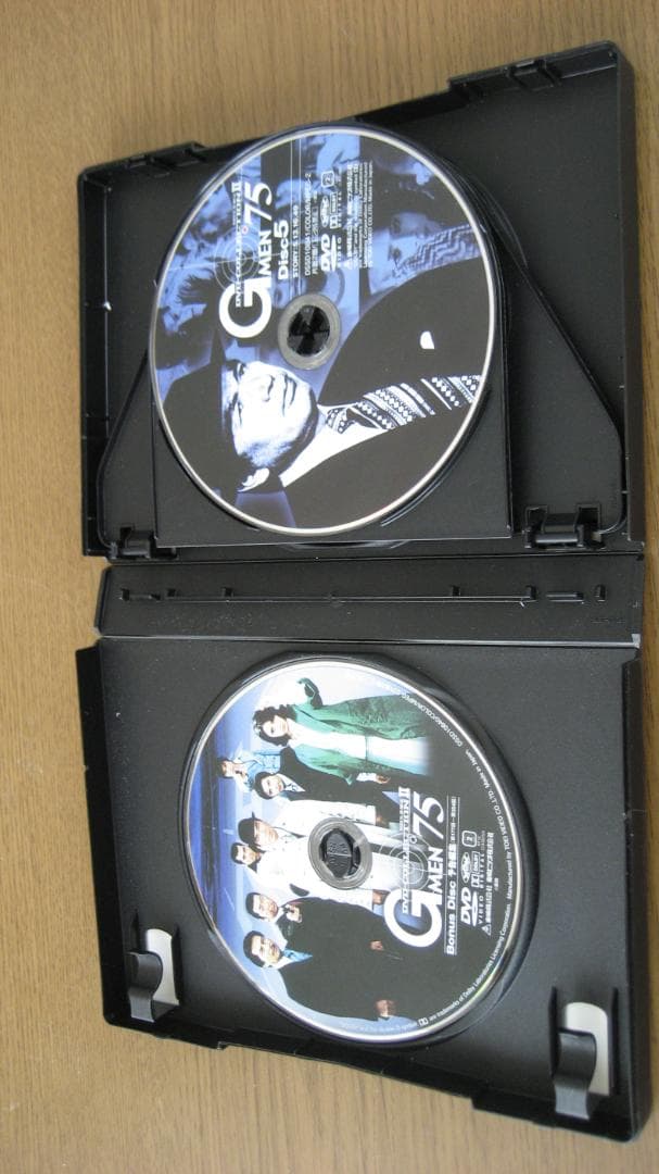 中古美品 Gメン75 DVD COLLECTION 1、2 8枚(全32話) - メルカリ