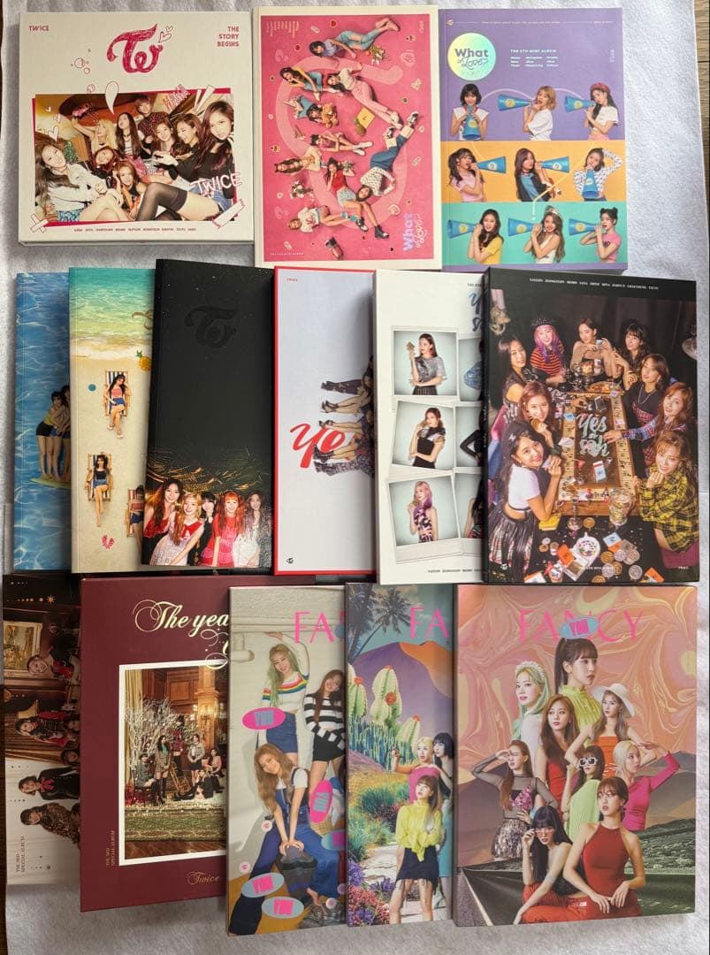 TWICE アルバムまとめ売り 35点 TWICE CD DVD ライブ映像あり 35枚 全てつきます まとめ売り - メルカリ