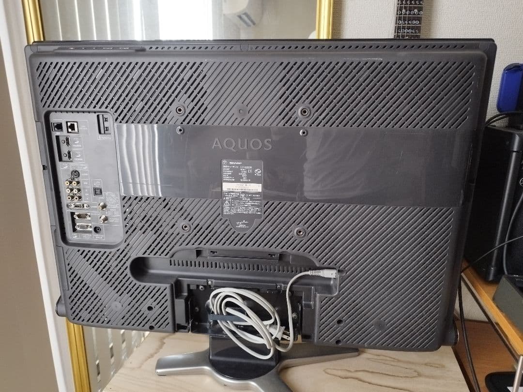 32型テレビ 世界の亀山モデル LC32D30 - メルカリ