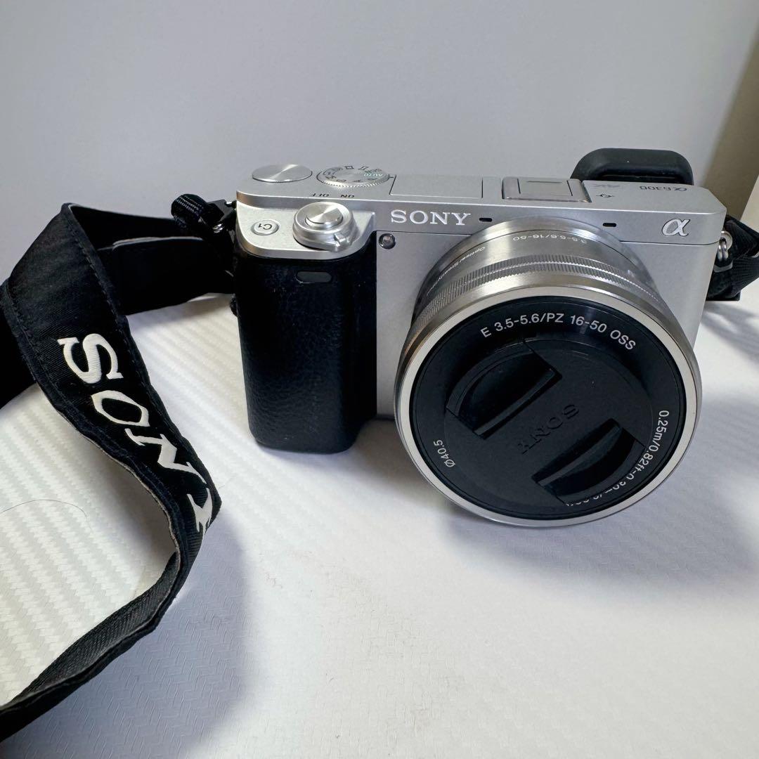 SONY α6300 ILCE-6300 海外モデル シャッター数958回 SONY α6300 ILCE-6300 海外モデル シャッター数958回 - メルカリ