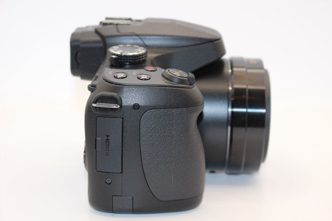 ☆美品☆ショット数83回☆新品級☆ LUMIX DC-FZ85 コンデジ バッグ