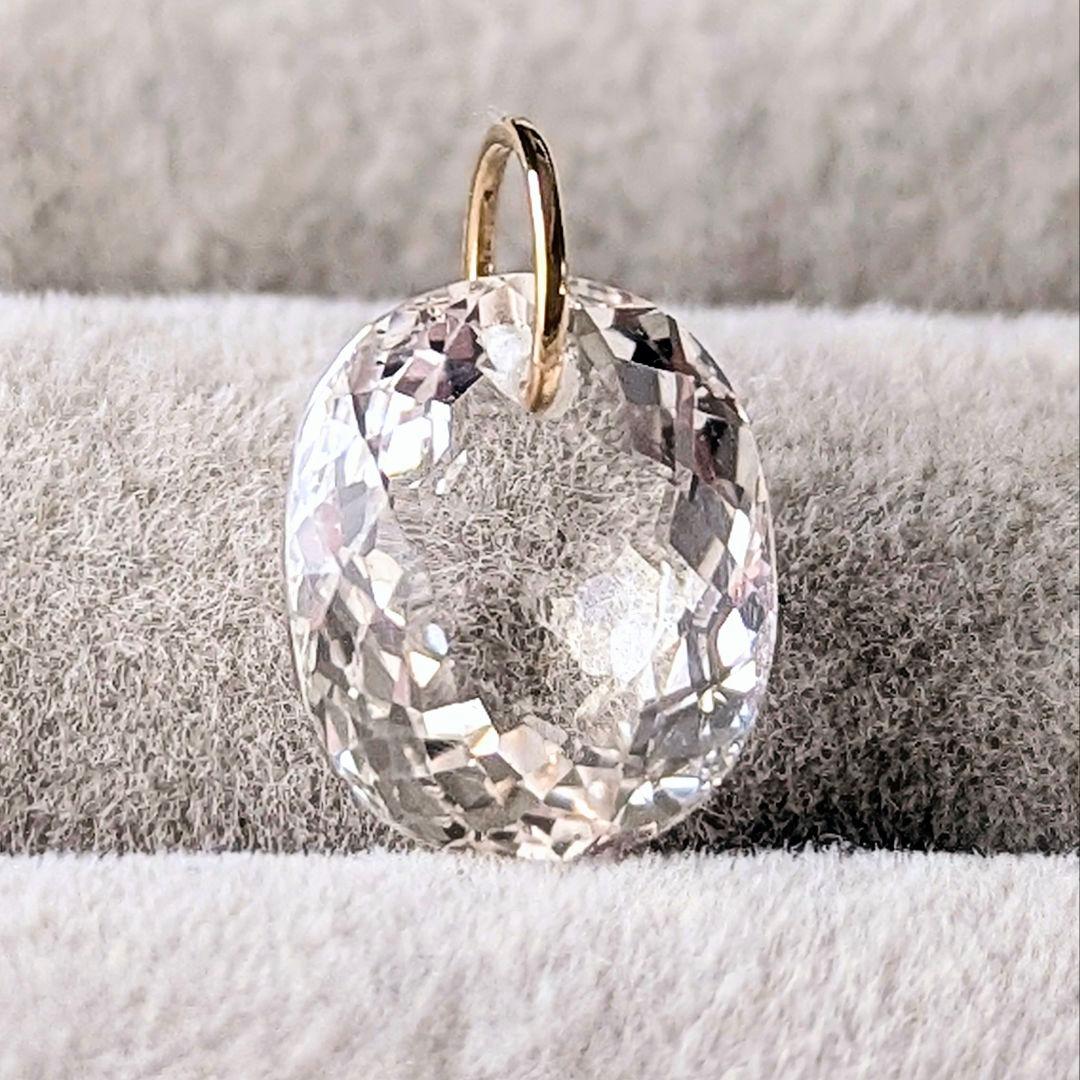 ♢N♢K18 モルガナイト 3.27ct ネックレスチャ―ム