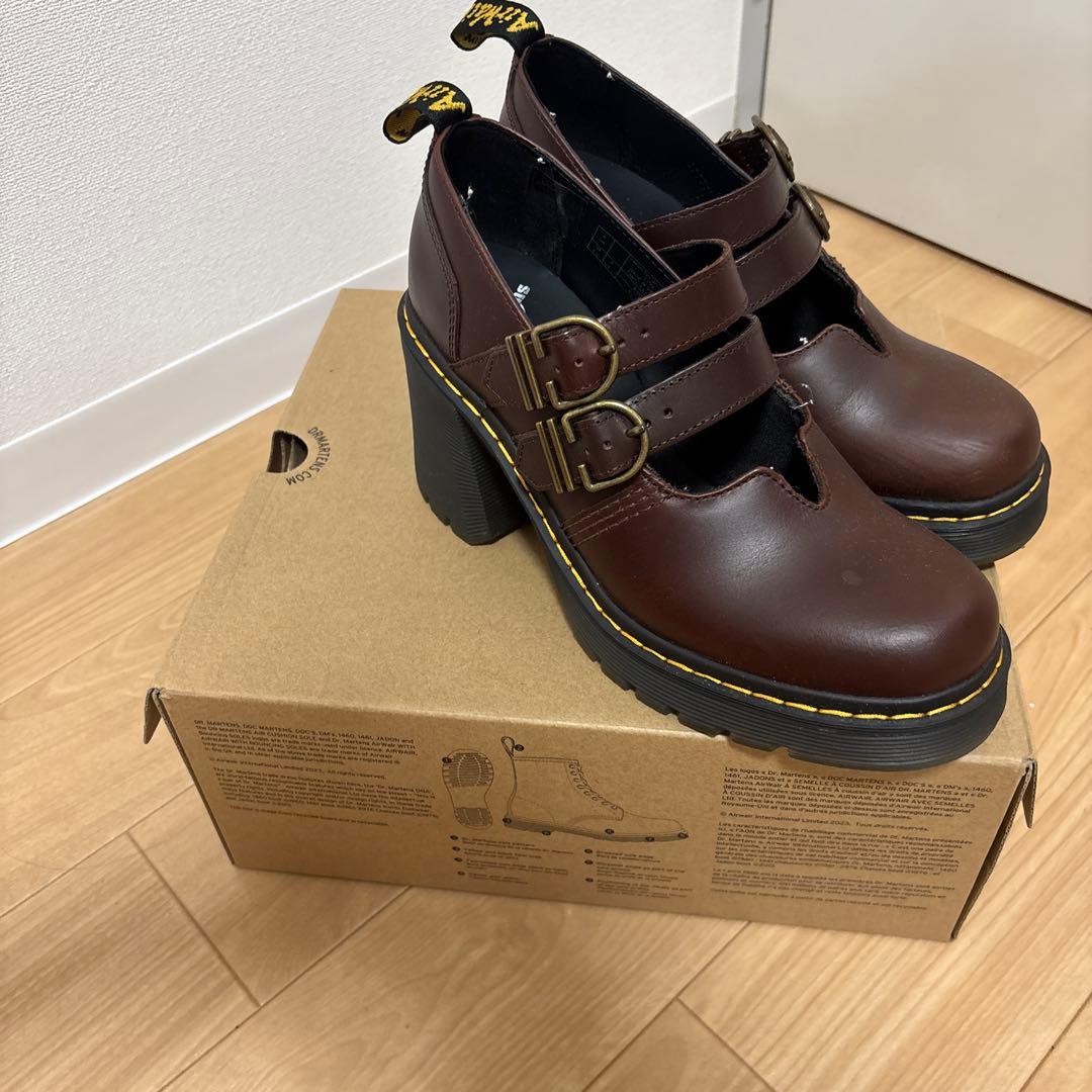 く*ん様 Dr. Martens EVIEE メリージェーン シューズ ブラウン - メルカリ