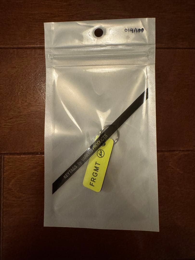 fragment design × variouskeytags 新品未使用① FRAGMENT × Various Keytags】コラボキータグが8月18日に発売予定 | UP