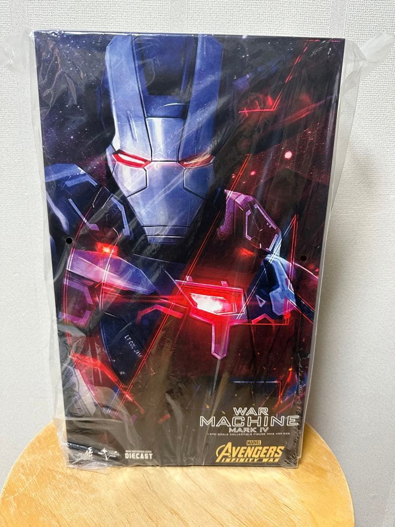 新品未開封　ホットトイズ DIECASTウォーマシンマーク4 アベンジャーズ ムービー・マスターピース DIECAST】『アベンジャーズ