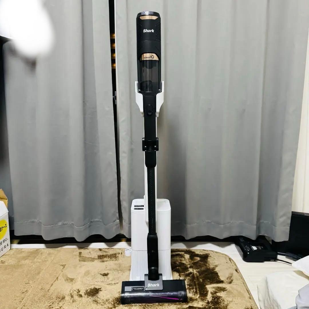 shark シャーク　Clean Sense iQ+ IW3241JBK Shark Clean Sense iQ+ IW3241JBK [メタルブラック] 価格比較 - 価格.com