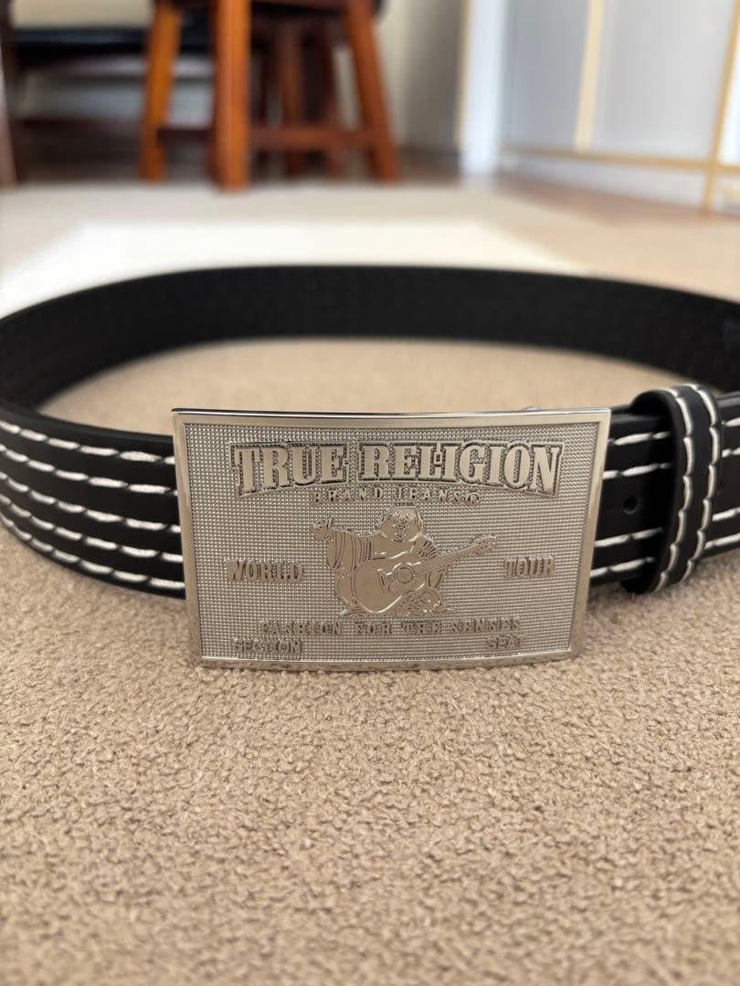 TRUE RELIGION ホワイトステッチ ベルト - メルカリ