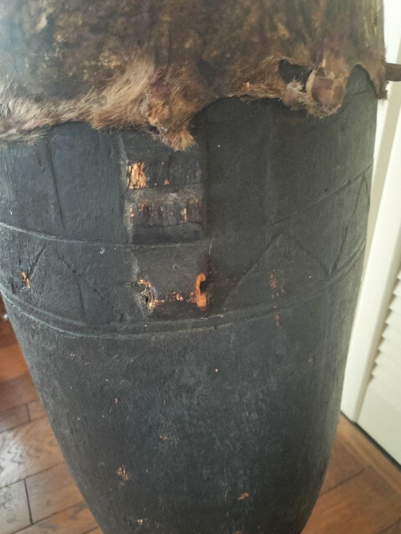 アフリカンビンテージドラム｜東・中央アフリカ伝統太鼓】 - メルカリ