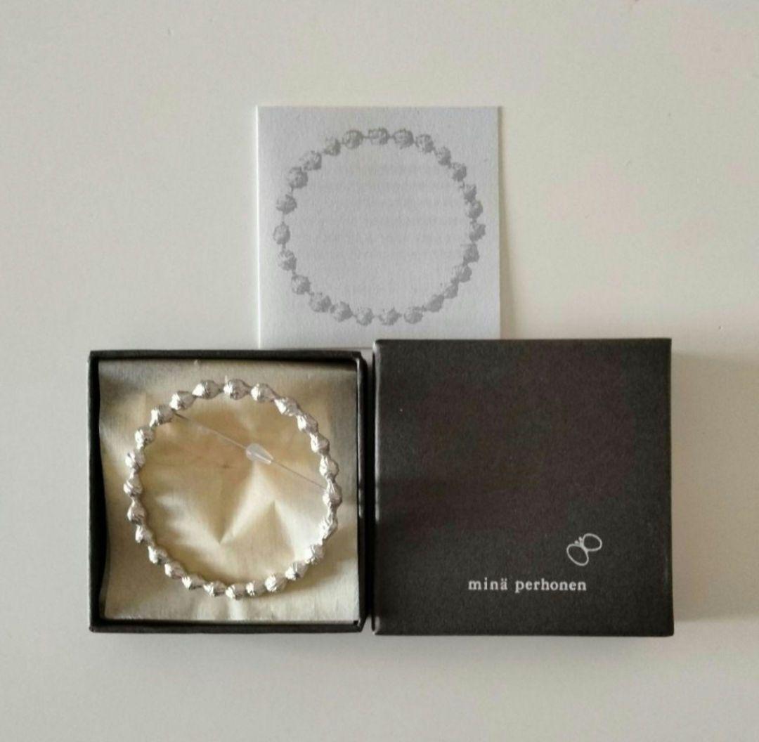 新品☆ミナペルホネン タンバリン ブローチ silver 新品☆ミナペルホネン タンバリン ブローチ silver - メルカリ
