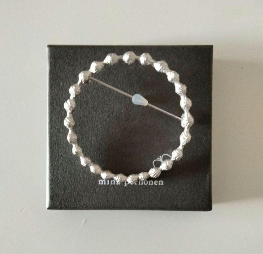 新品☆ミナペルホネン タンバリン ブローチ silver - メルカリ