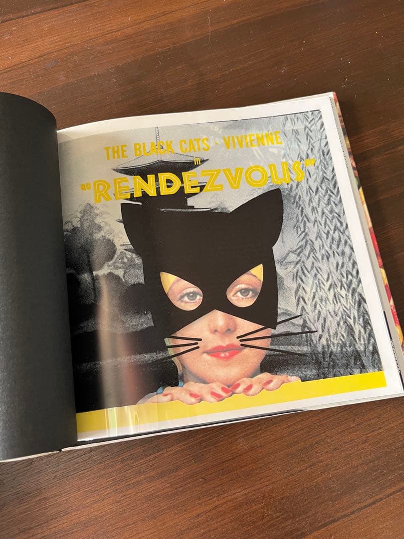 コレクター必見！写真集『ランデブー―ブラック・キャッツ&ビビアン