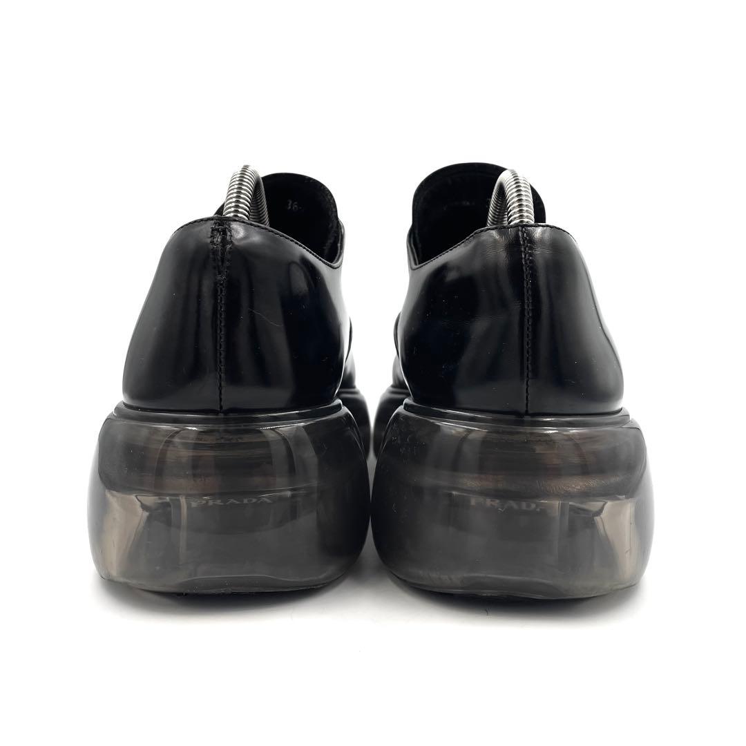 《超美品》プラダ プレーントゥ 厚底 エアーソール シューズ ブラック 黒系