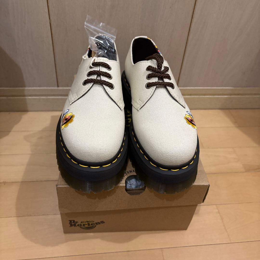 Dr. Martens 1461 アイボリー 花柄刺繍　最終値下げ Dr Martens☆1461☆3 ホール☆花柄 (Dr.Martens/ローファー