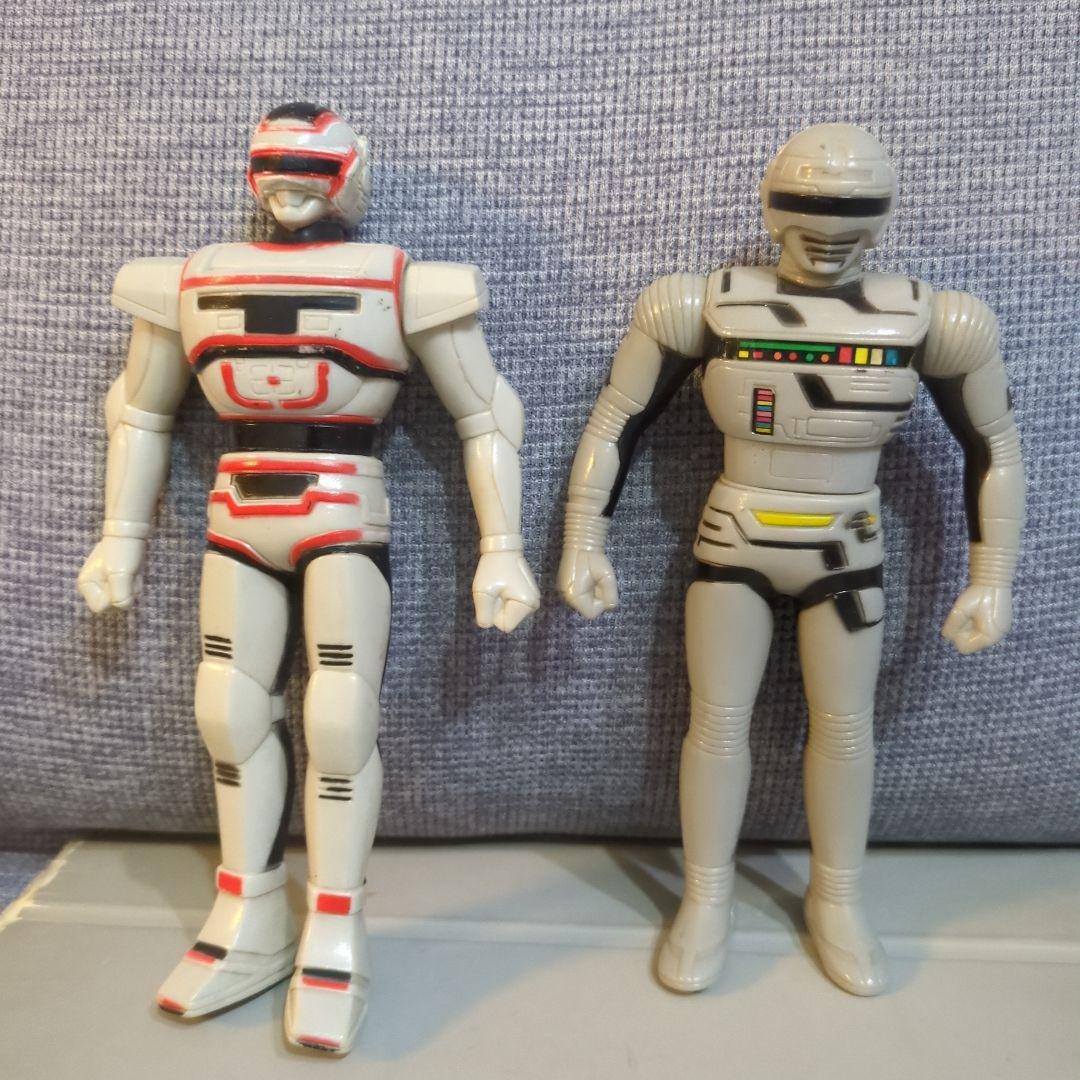 宇宙刑事ギャバン＆巨獣特捜ジャスピオン ソフビ2体 - メルカリ