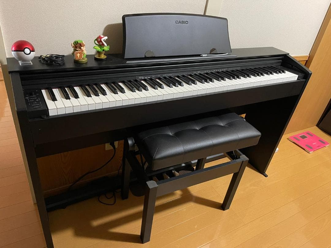CASIO 電子ピアノ ブラック ベンチ付き CASIO（カシオ） 電子ピアノ(ブラックウッド調)(高低自在椅子