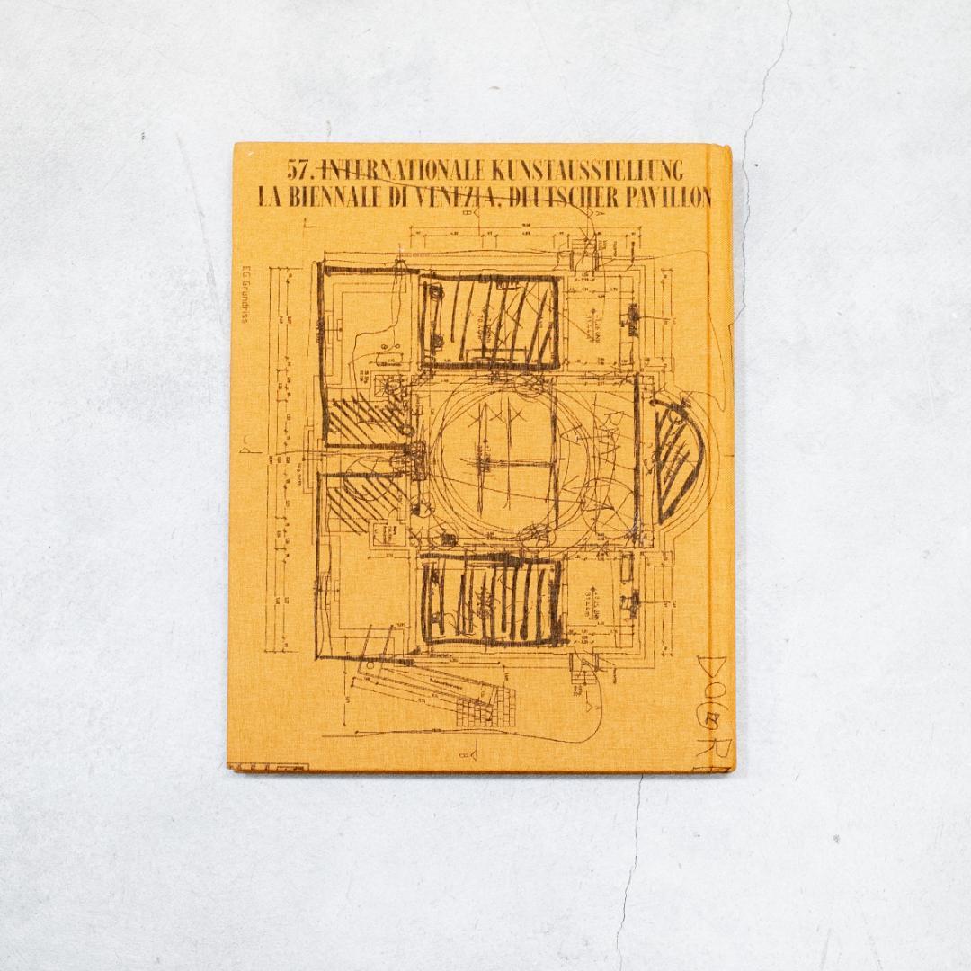 FAUST Zak Group Anne Imhof アンネ・イムホフ 図録 - メルカリ